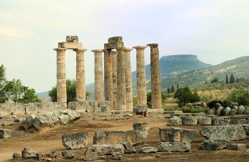 You can capture the rich history of Halkidiki and Europe at Philippi grounds.